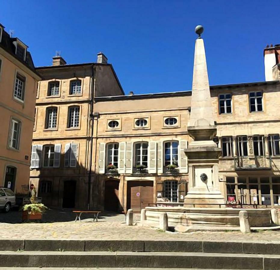 Maison Romane 1136 Cluny Exteriör bild