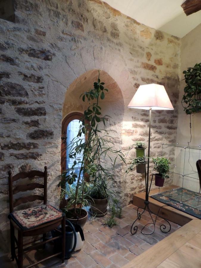 Maison Romane 1136 Cluny Exteriör bild