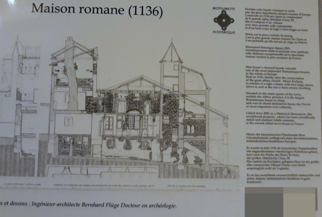 Maison Romane 1136 Cluny Exteriör bild